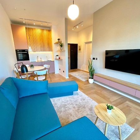 Floral Inn Priştine Dış mekan fotoğraf