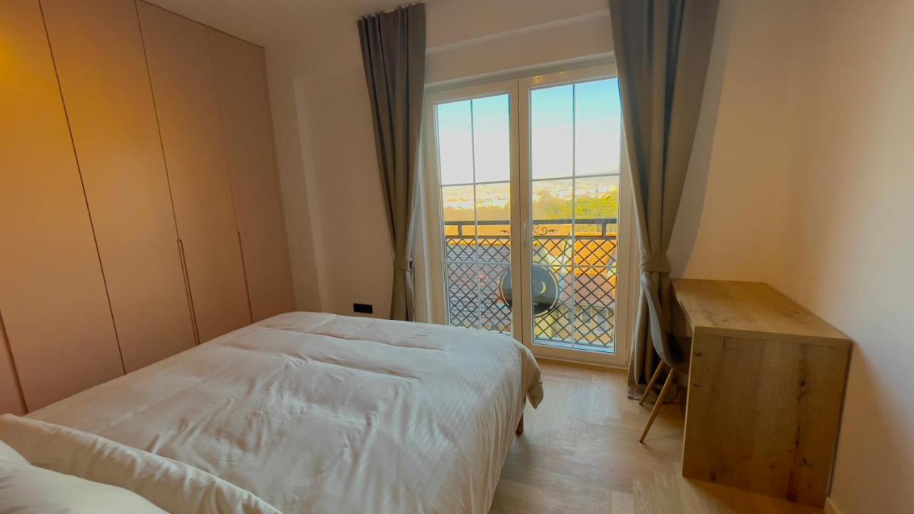 Floral Inn Priştine Dış mekan fotoğraf