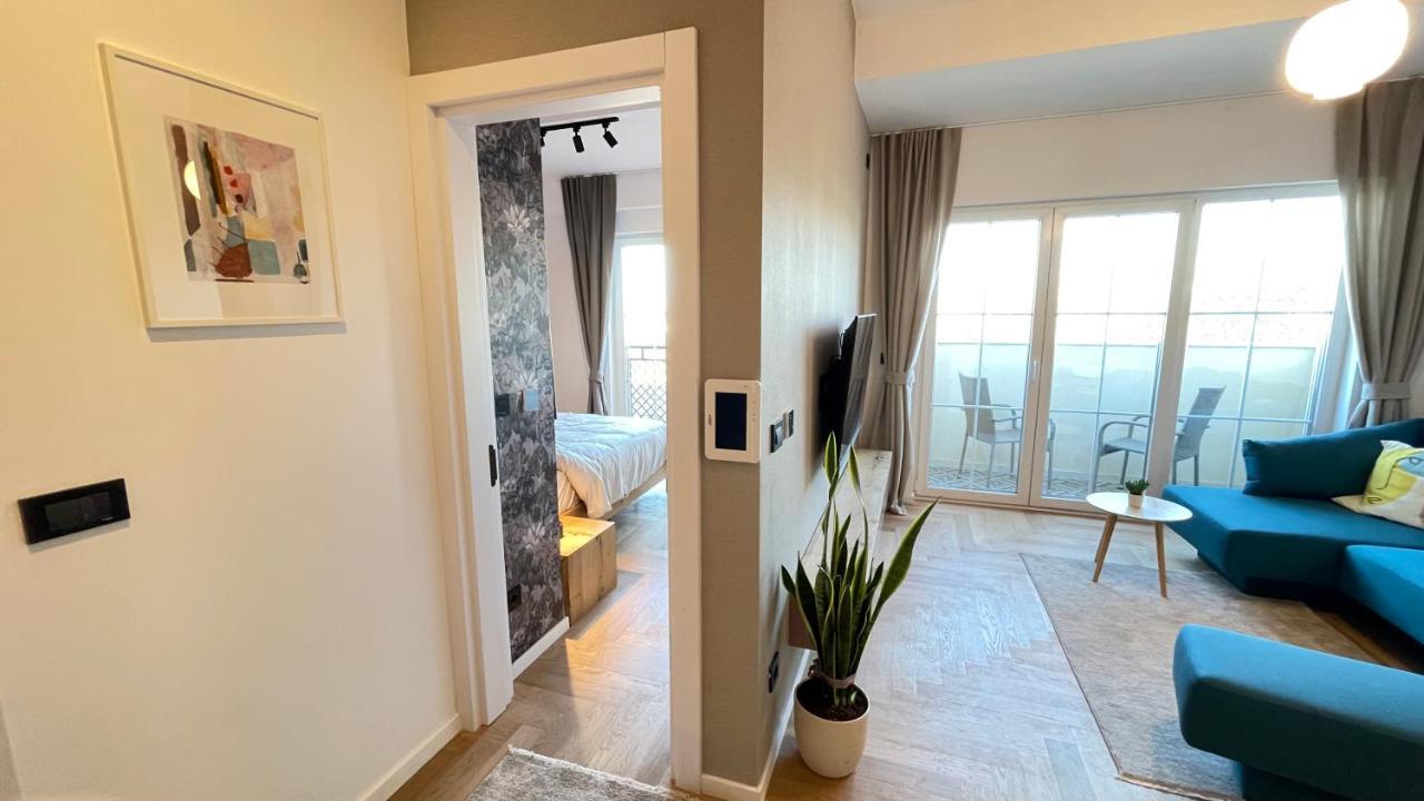 Floral Inn Priştine Dış mekan fotoğraf