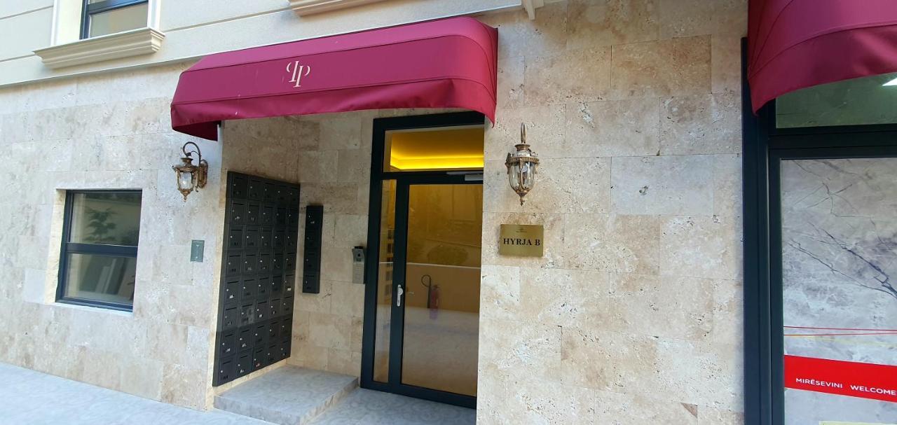 Floral Inn Priştine Dış mekan fotoğraf